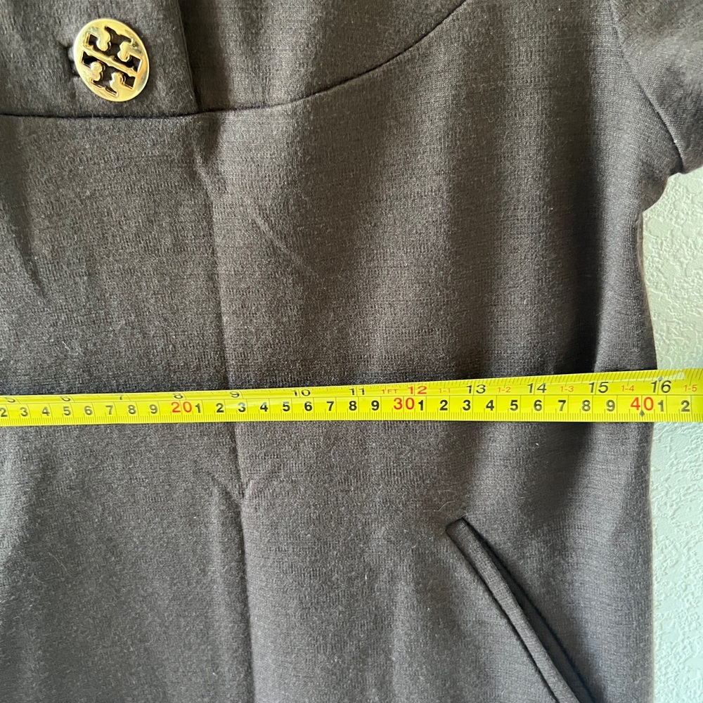 Tory Burch Wool Blend Dress Women's
Size SMALL Brown Office Career Business Gold - Picture 8 of 9